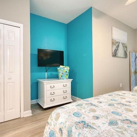 マートルビーチ 2501 S Ocean Blvd, 0813 - Ocean View Sleeps 8ヴィラ エクステリア 写真
